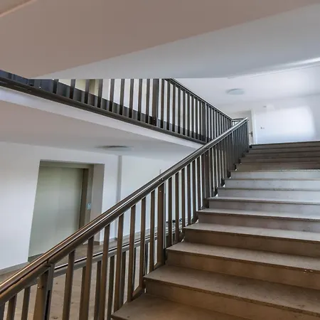 Apartment Univercity Fuer Bis Zu 4, Terrasse, Grill *